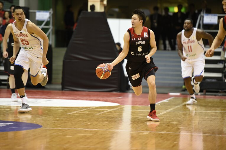 2017年のW杯一次予選での比江島　©︎BUNGEISHUNJU