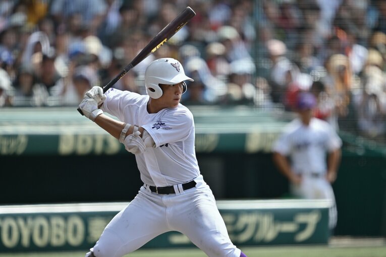 打撃力を見せた高橋も京都国際バッテリーの攻めに脱帽した　©Hideki Sugiyama