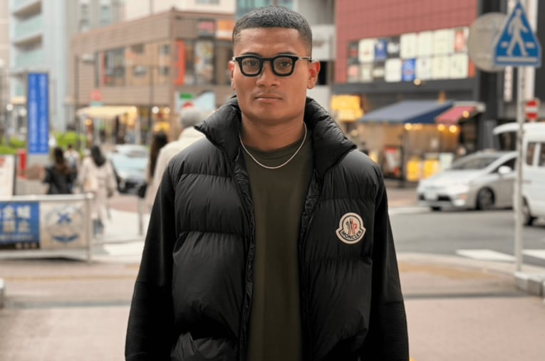 今年3月、10年間所属した大橋ジムを離れた平岡アンディ（2026年4月撮影） ／ photograph by Shimei Kurita
