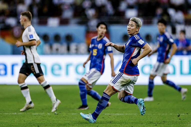 途中出場した浅野　©Kiichi Matsumoto/JMPA