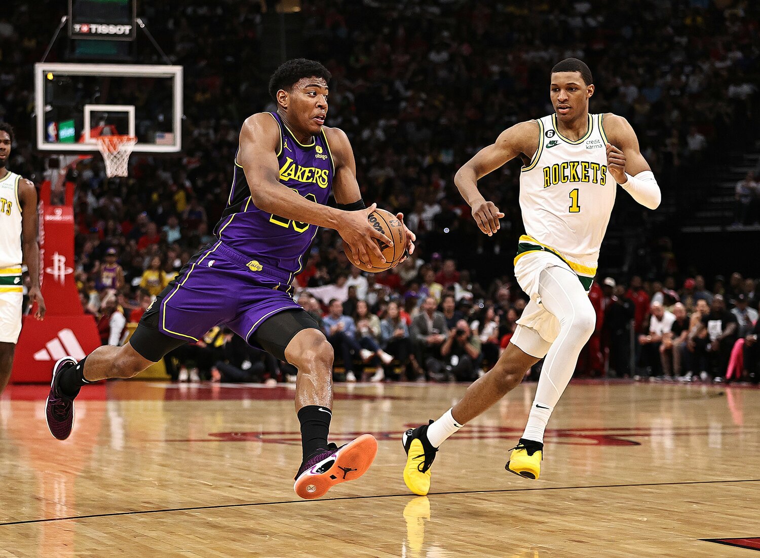 存在感を発揮した4月2日のロケッツ戦　©︎Getty Images