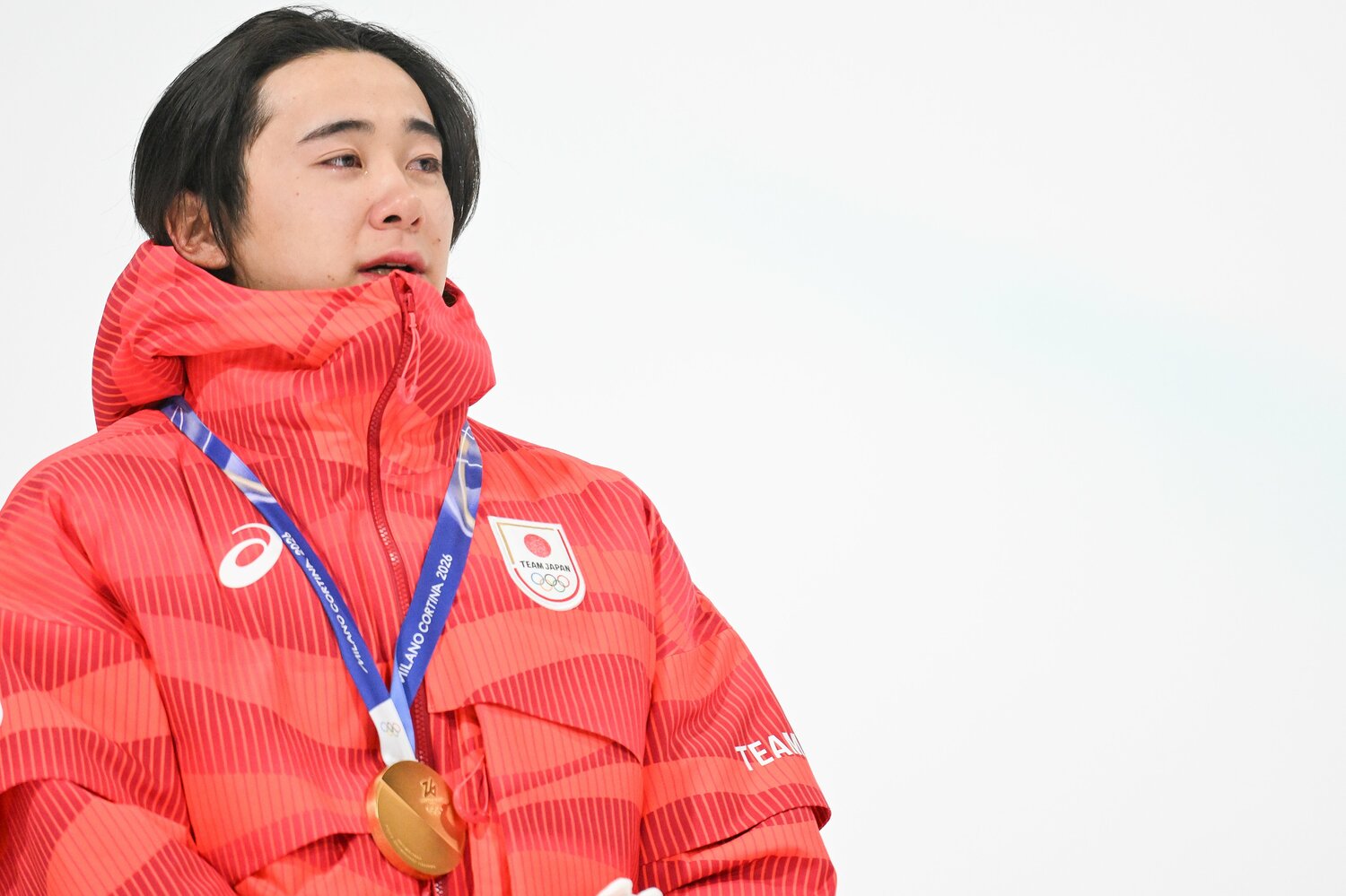 キャップを脱いで国歌を聴いた ©Nanae Suzuki/JMPA