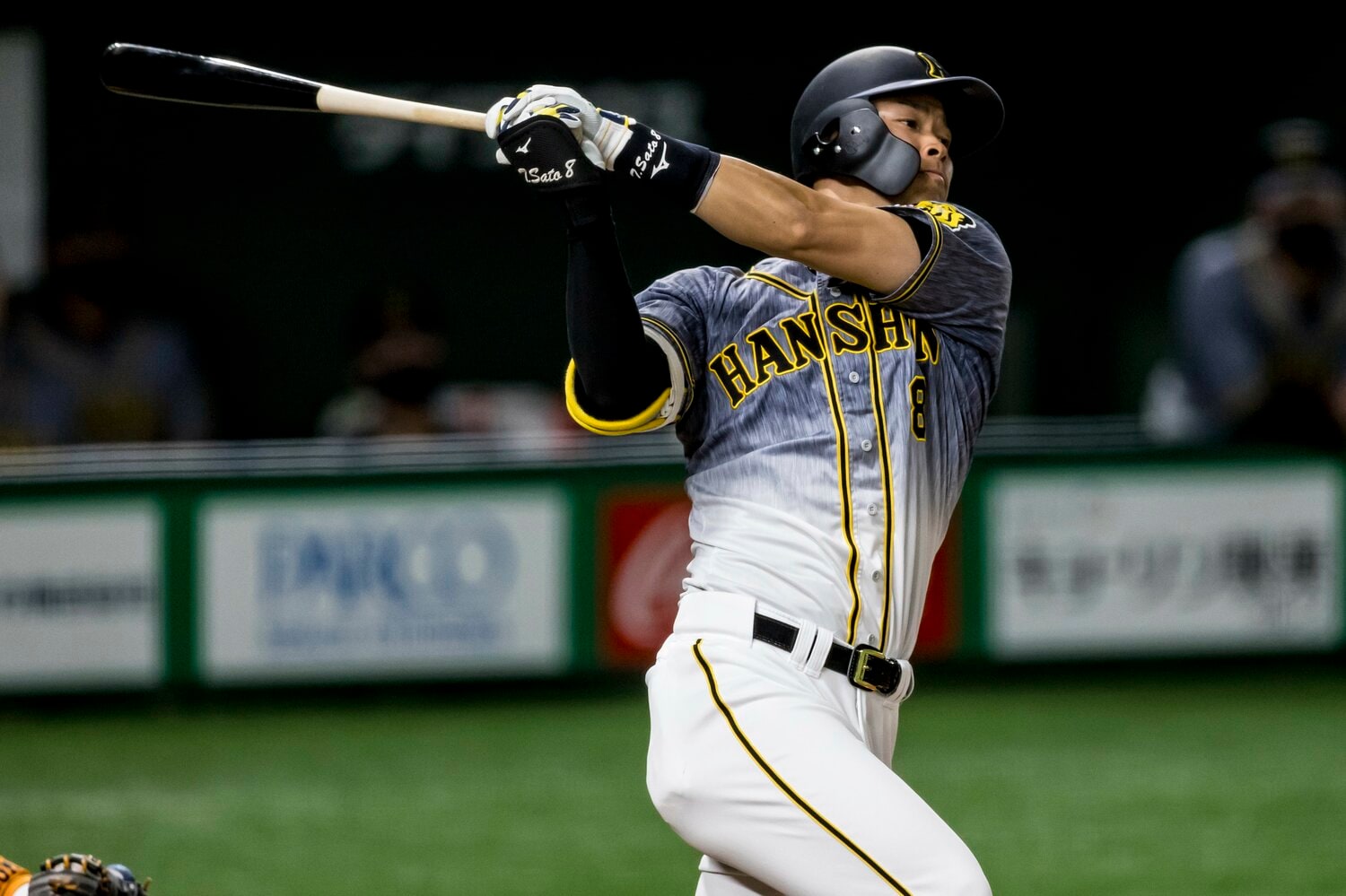 昨シーズン序盤の快進撃を支えた佐藤輝。在阪メディアには毎朝、「輝」の見出しが大きく踊った　©︎Kiichi Matsumoto