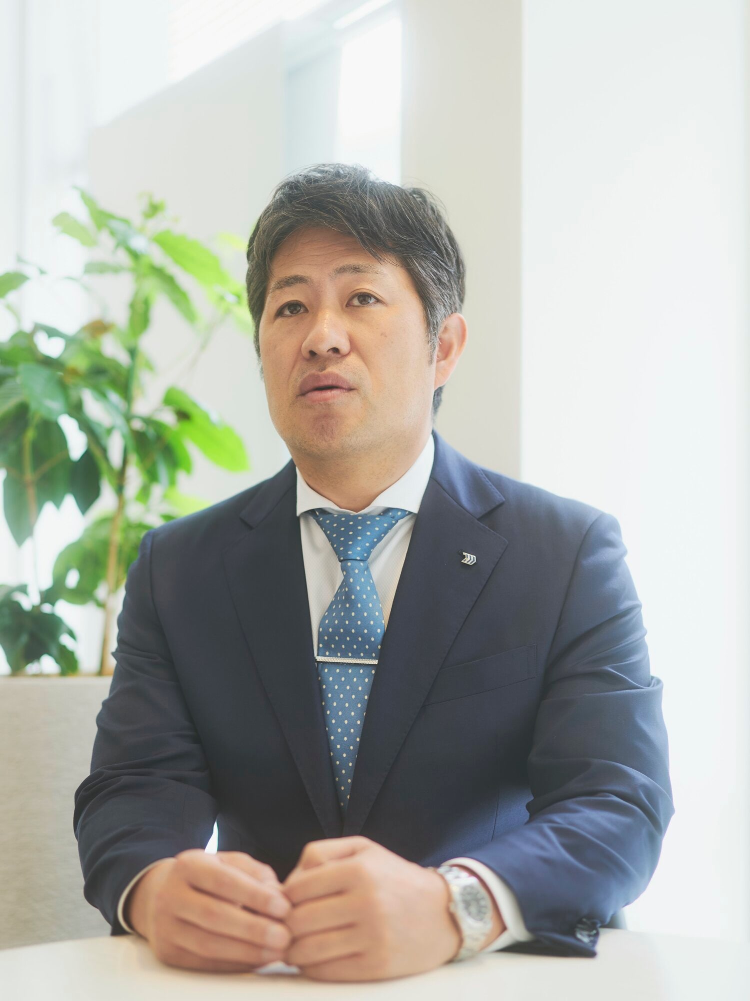 上坂は引退後、プロゴルフに挑戦。記事掲載の2021年4月時点では不動産会社「東宝ハウス」に就職　©Yuki Suenaga