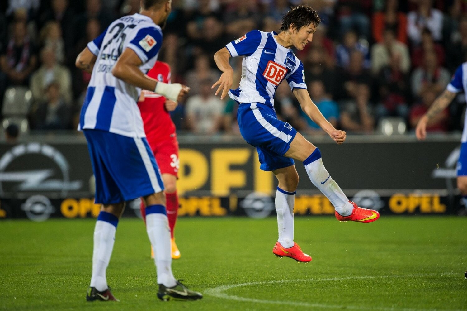 ヘルタ時代の原口　©Sports Graphic Number