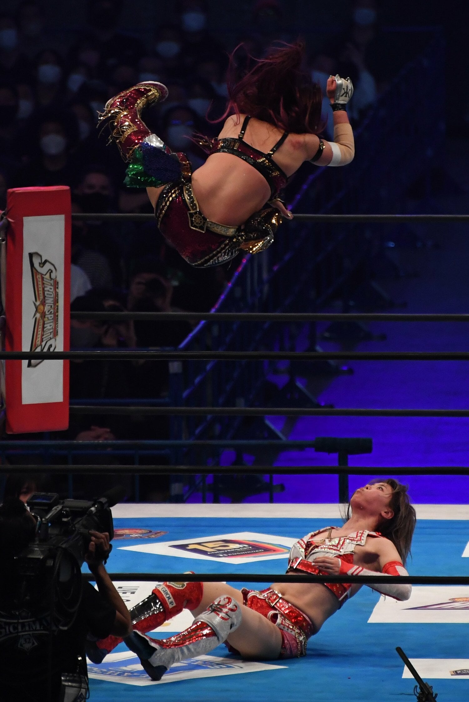 Kairivs岩谷麻優、iwgp女子王座戦はエモーショナルな激闘に…kairiに聞く“インセイン・エルボーに込めたもの”「気持ちをぶつけ合いたかった」（3／4） プロレス Number