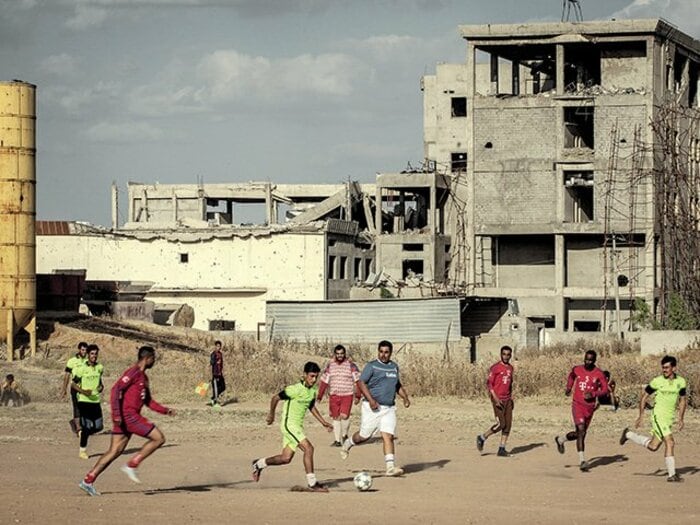アジア杯をTV観戦したら公開処刑。イスラム国がサッカーを禁じた日。<Number Web> photograph by Sebastian Castelier