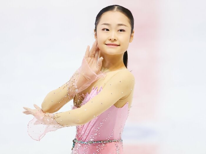 「優勝は嬉しい、演技は悔しい」前人未到のジュニア4連覇…島田麻央16歳が見据える“世界女王”坂本花織「シニアの試合になれば、私は挑戦者」<Number Web> photograph by AFLO