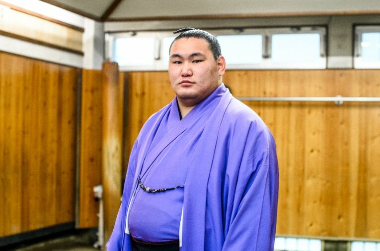 関脇の地位で勝ち越しを続け、次期大関候補として注目される豊昇龍。「朝青龍の甥」という枕詞がついて回ることについて本音を語った ／ photograph by Asami Enomoto