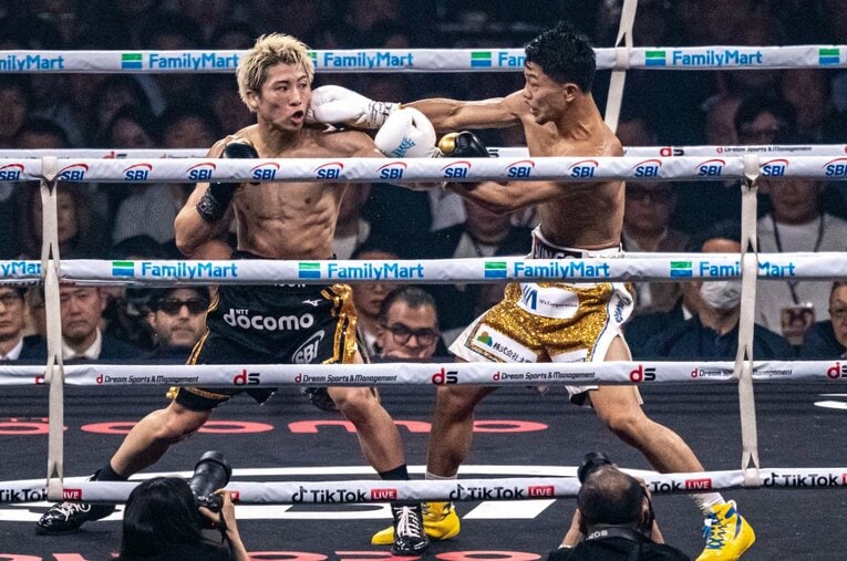 最も権威があるとされるリングマガジンのPFPランキングで1位に返り咲いた井上尚弥。敗れた中谷潤人も6位から7位へ、一つしか順位を落としておらず、両者が高く評価されたことがわかる　©Takuya Sugiyama