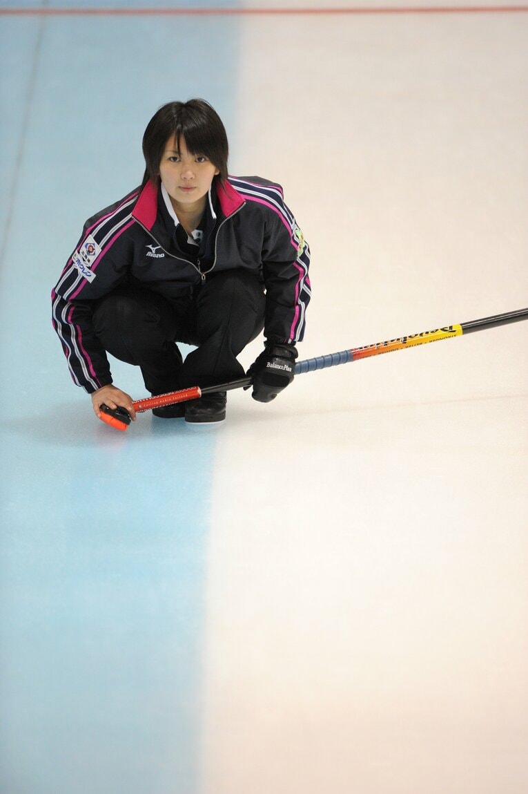 【カーリング女子レア写真】2010年の吉村紗也香（当時18歳）…写真は右に続きます　©Takashi Shimizu