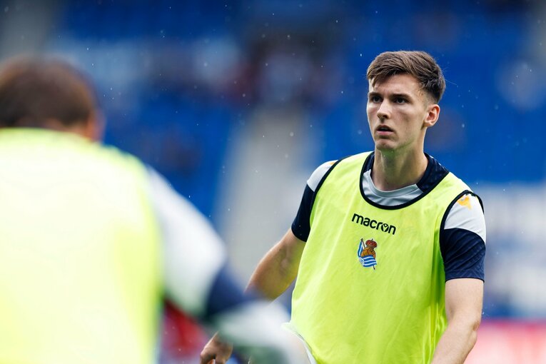 アーセナルから新加入のティアニー