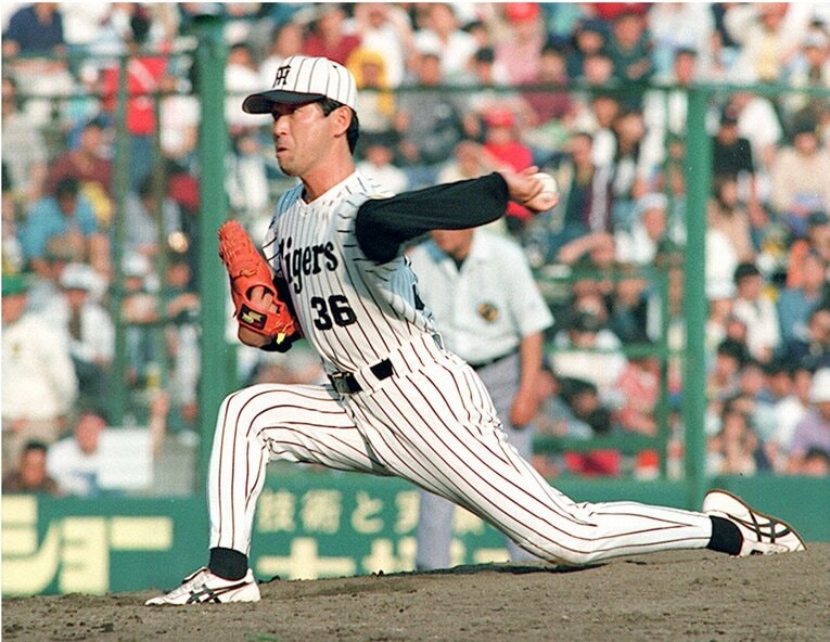 変則的なフォームで相手を翻弄した　©Sankei Shimbun