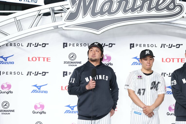 お立ち台で自らの想いをファンに伝えた澤村　©︎Chiba Lotte Marines