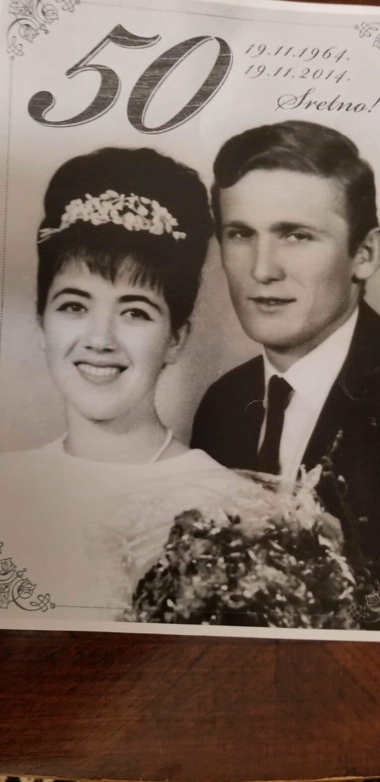 自宅のアルバムに残っていた若き日のオシム夫妻