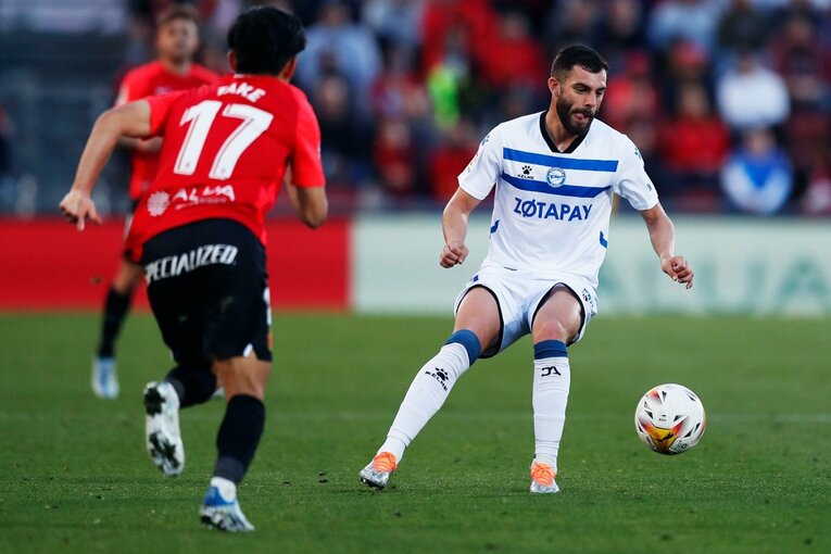 “久保建英が倒されても笛が鳴らない”スペインでの苦悩… 活路はやっぱり“韓国の至宝”との関係性？〈撮影者の視点〉(26)