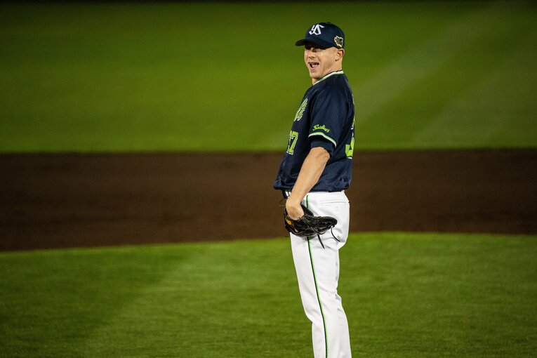 第6戦では勝利投手&胴上げ投手となったマクガフ。ヤクルトの日本一に貢献した　©Nanae Suzuki