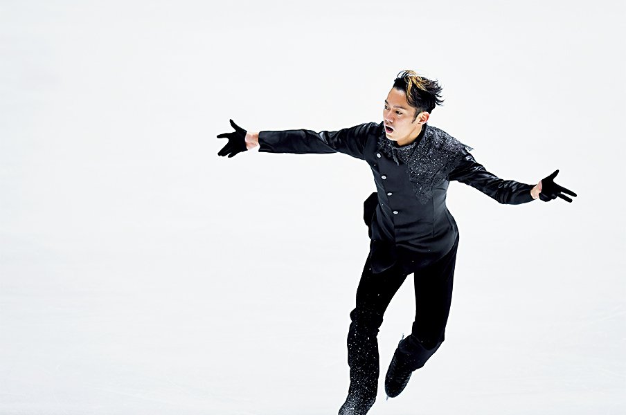 リンクから離れて気づいたこと。高橋大輔「ピークはまだ先にある」<Number Web> photograph by Asami Enomoto