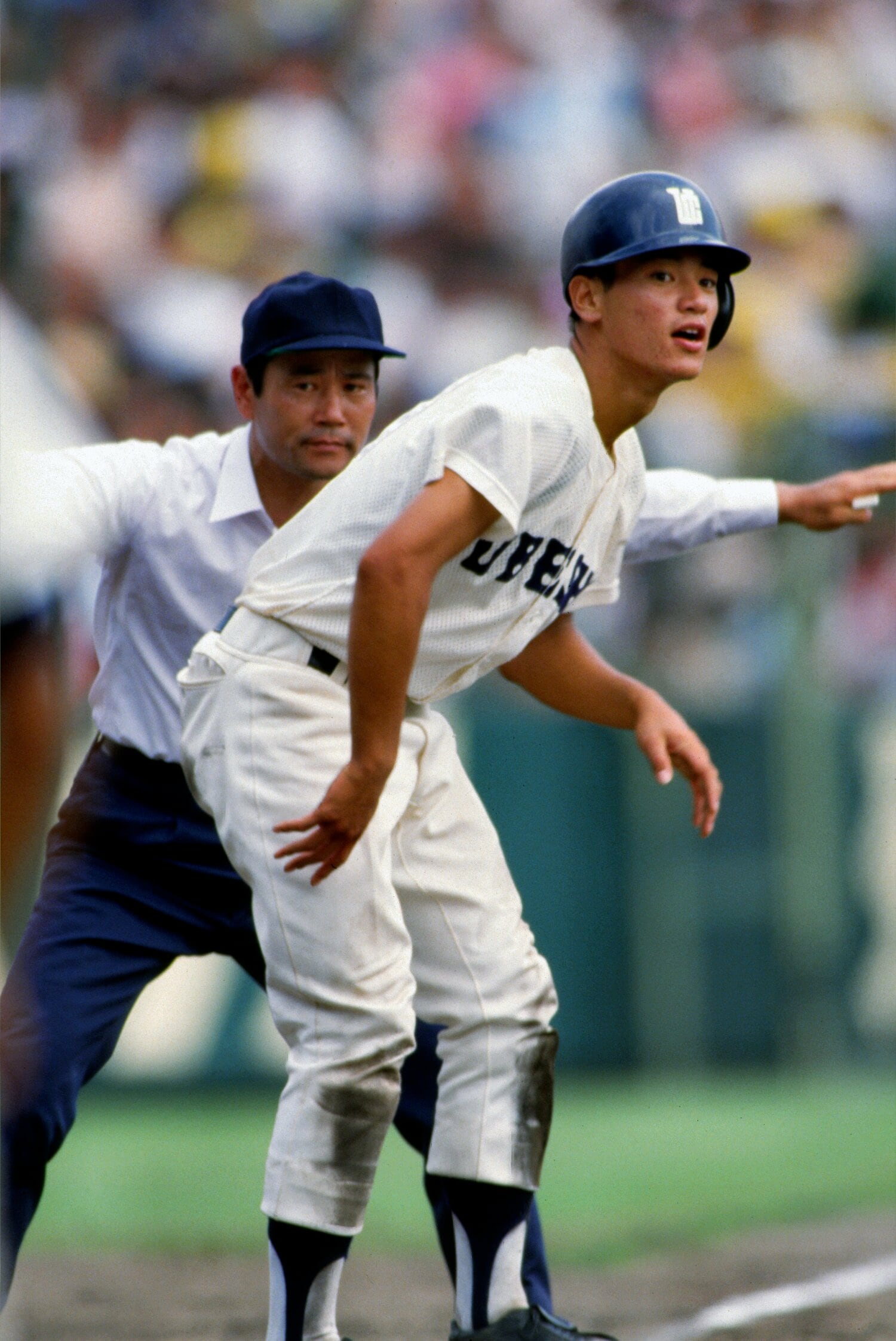 決勝で三塁打を放った宇部商の4番・藤井進　©︎AFLO