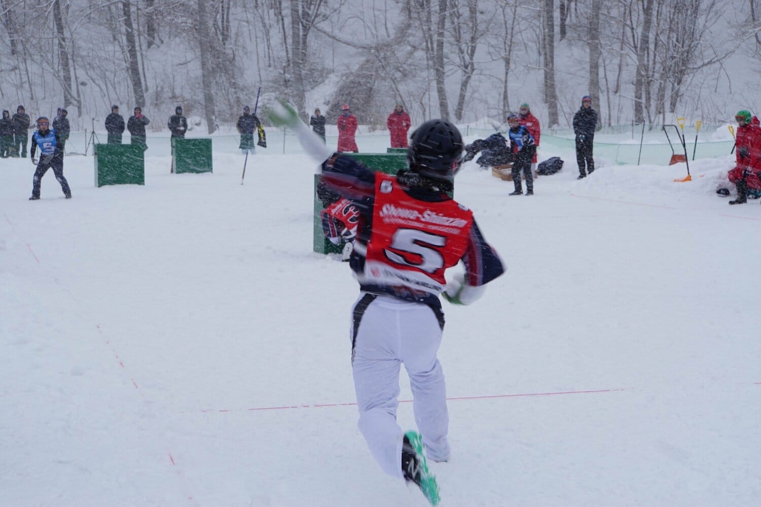 今大会、古豪のSKYWARDを撃破した稲穂Blizzardはバックスも積極的に攻撃に参加