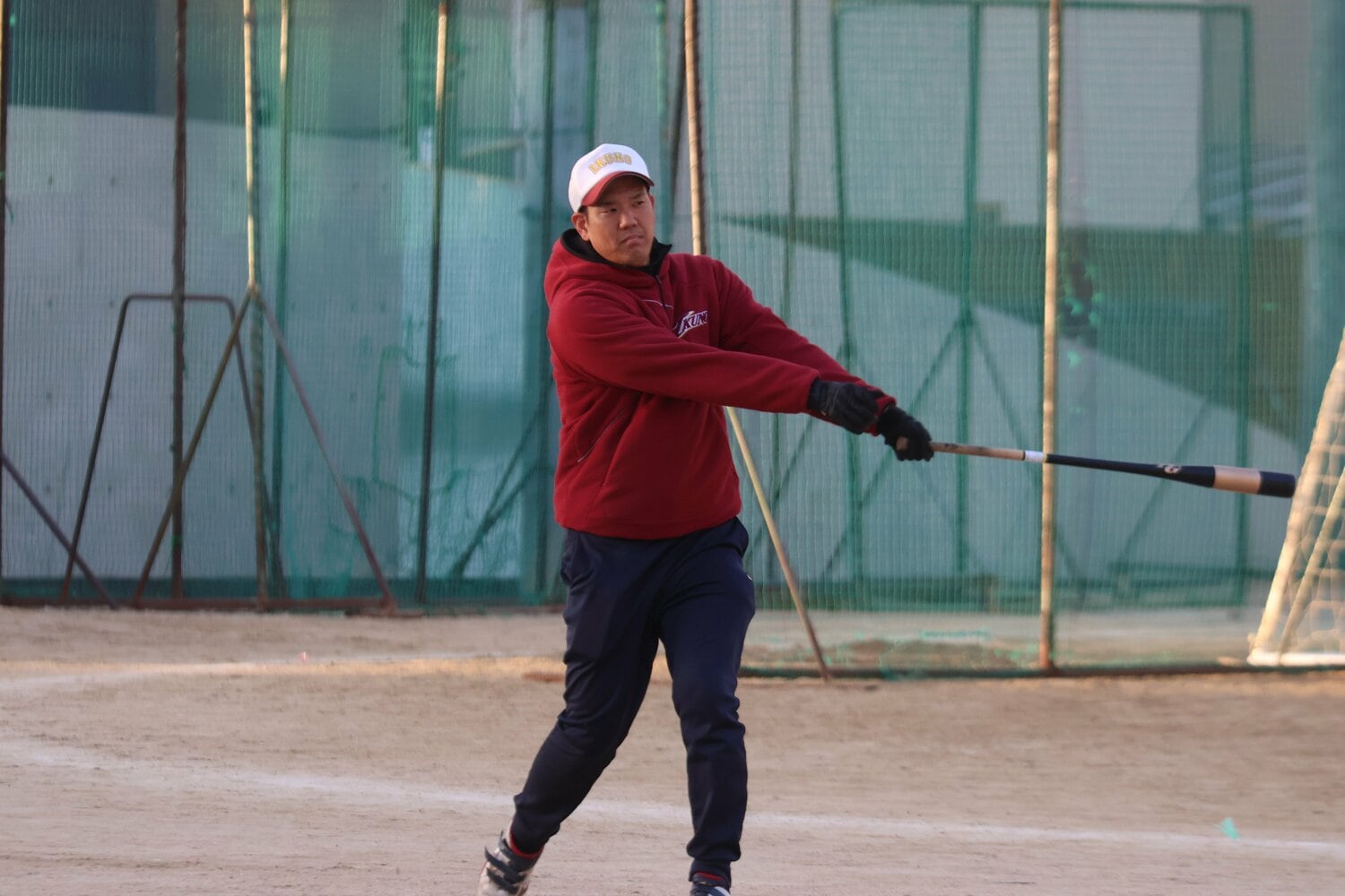 生野高校を率いる38歳の吉村監督 ©Fumi Sawai