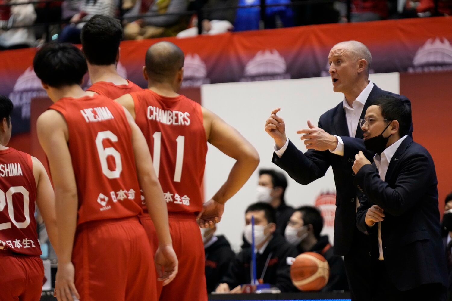 男子日本代表ヘッドコーチとして新たな歩みを進めるトム・ホーバス　©AP/AFLO