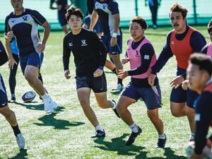 「取り締まるだけでなく、チームを乗せていく…」明大ラグビー部の“学生レフリー”が担う勝利への役割《ラグビー早明戦100回記念》