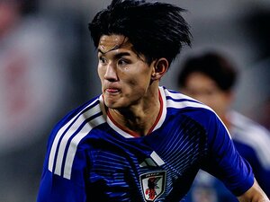 「ゴトウ取材に来たんだ」ベルギー公共放送記者がはるばる国立で熱視線…“191cmの大器FW”後藤啓介20歳とは何者か「綺世さん、ハーランドのように」