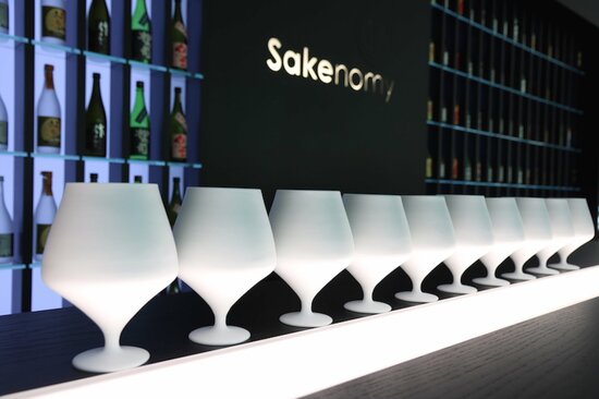 中田英寿の日本酒バー ミラノに開店 ワインの国で示した Sake の存在感 2 2 他競技 Number Web ナンバー