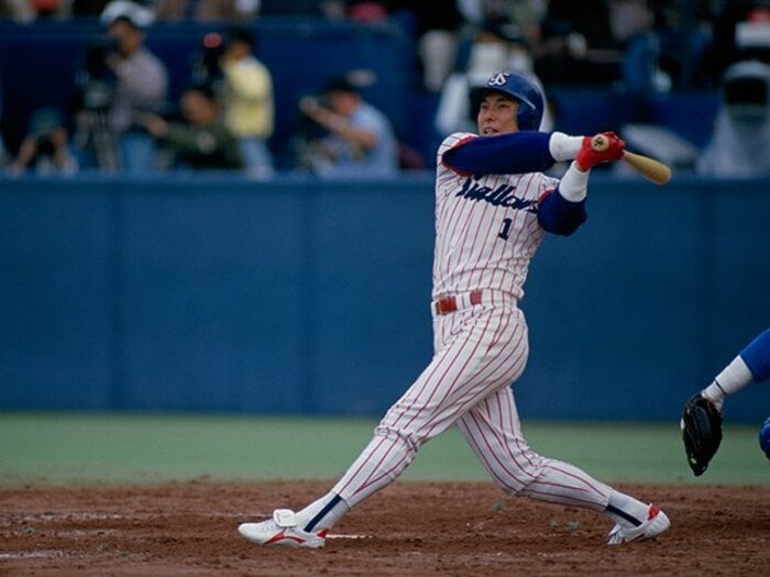 まさかの「メロン1万人プレゼント」！ ヤクルト池山隆寛二軍監督と北海道・苫前町の幸せな関係＜Number Web＞ photograph by Naoya Sanuki