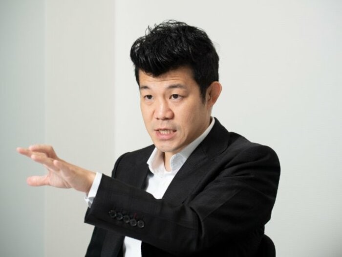 「井上尚弥選手は確かにすごい。でも…」プロモーター・亀田興毅が語ったボクシング界の課題とは「他の格闘技に比べて、親切じゃない」<Number Web> photograph by Miki Fukano
