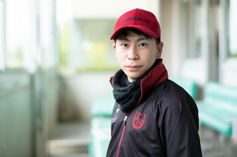 今年横山がダービーを勝利すれば、71年ヒカルイマイで勝利した田島良保の23歳7カ月28日を更新する戦後最年少記録となる ／ photograph by Takuya Sugiyama