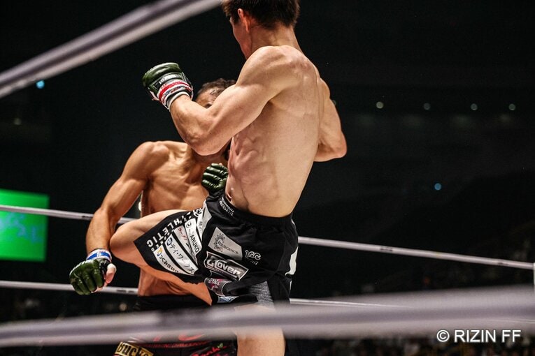『RIZIN.48』井上直樹vs.キム・スーチョル　©RIZIN FF