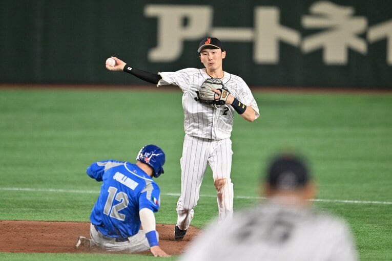 無駄な動きが一切ない源田壮亮の華麗なる守備　©︎Naoya Sanuki