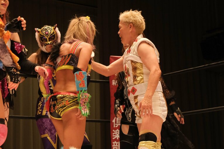 「ギャン期」ウナギ・サヤカとタイガー・クイーンの“初遭遇”に見た期待感…正反対の2人は女子プロレス界の看板カードになり得るか？(46)