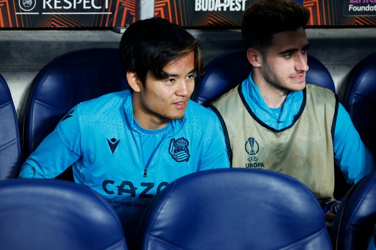 久保建英がELで味わった「先発落ち→敗退」での怒り・悲しみを撮った「タケ！と不調ソシエダサポが期待したが…」〈代表合流前にゴール〉(13)