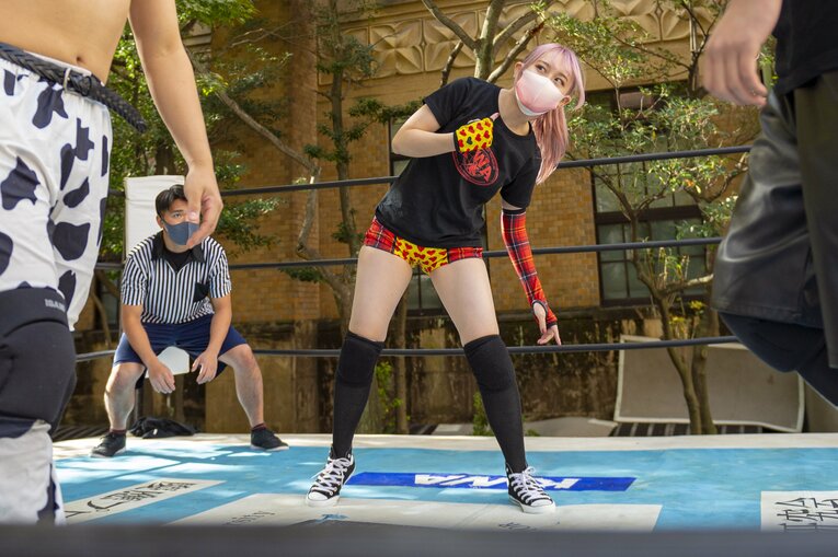 慶應プロレス研究会“唯一の女子学生レスラー”無村架純が“男子相手”に闘う理由「木村花さんみたいに」《特別フォトインタビュー》(65)