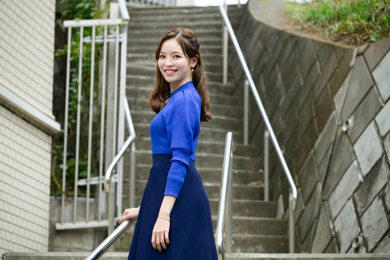 三宅絹紗アナ　©Hirofumi Kamaya