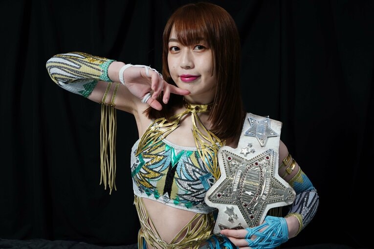 「もうプロレスを続ける資格が…」スターダム・上谷沙弥が苦悩の先に見つけた“答え”「飛べる今のうちに飛びたいんです」《特別グラビア》(49)