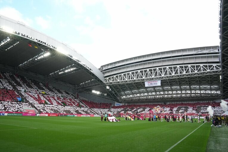 試合開始前のノエビアスタジアム神戸　©Masashi Hara