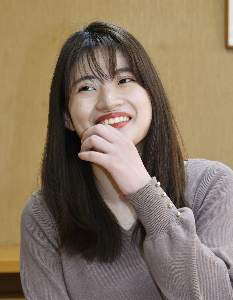 藤沢里菜女流四冠　(C)KYODO