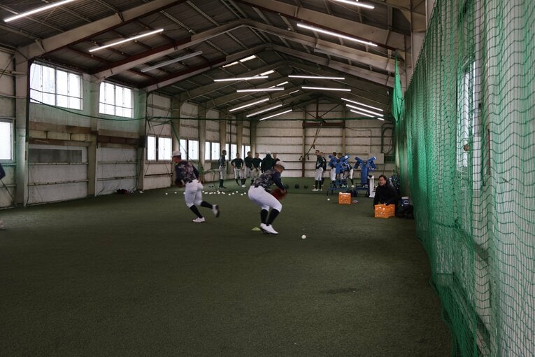 現在は系列校である山梨の日本航空高校の練習施設を借りてトレーニングに励む　©Fumi Sawai