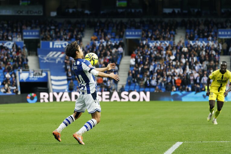 “スペインで不調続き”だった久保建英いよいよ復活か〈タケ…もっとできる。勝負して〉今季初アシストと“映像に残らない”ファンの後押し(9)