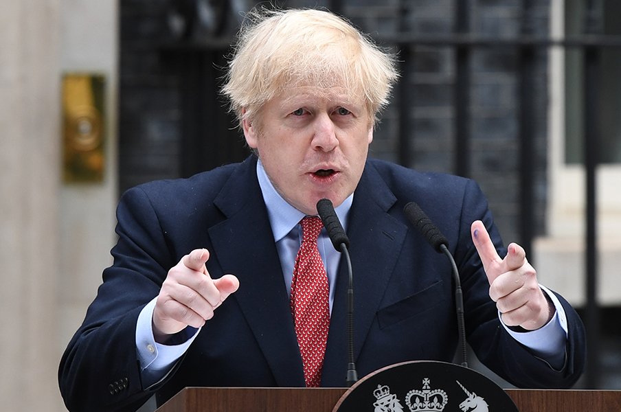 ジョンソン首相、ペップ母に名選手。欧州の有名人コロナ禍に乱れる心。<Number Web> photograph by Getty Images