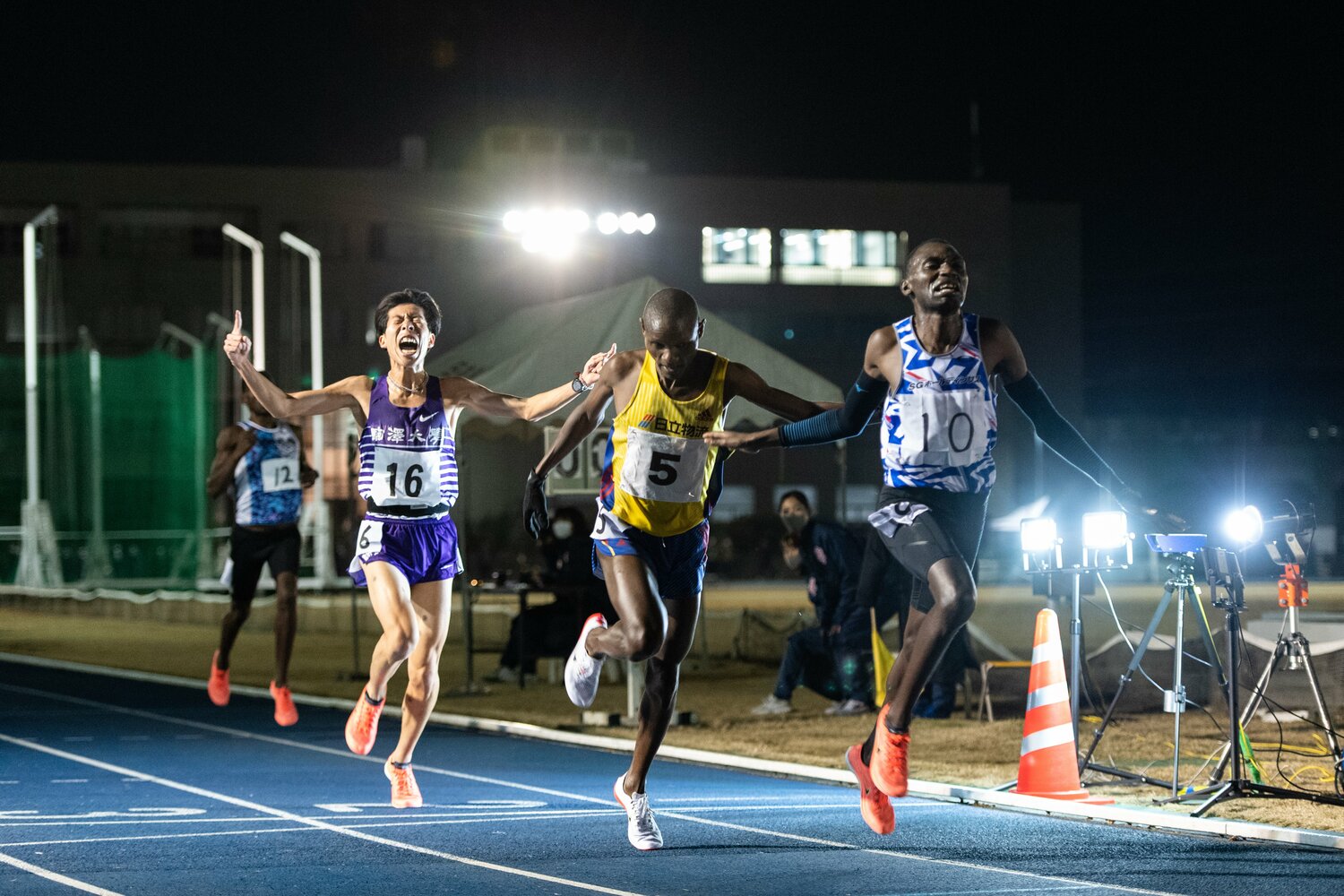 東京国際大のヴィンセントにも先着　©Asami Enomoto