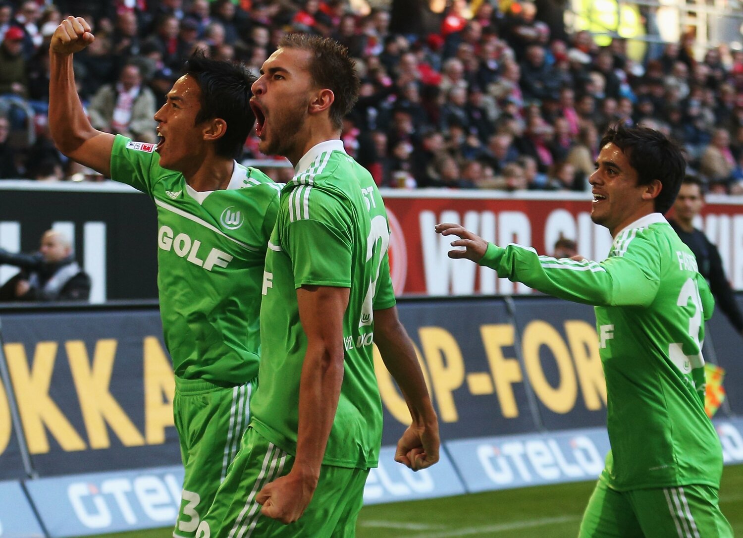 復帰初戦の長谷部ら　©Getty Images