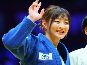 「引退報道」柔道・角田夏実33歳の決断のウラにあった“葛藤の理由”「気持ち毎日変わる」「まだ勝負の世界にいたい」金メダル後も考え続けた“去就問題”