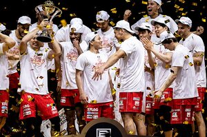 【必読】初優勝・千葉ジェッツは“プロにあるまじき姿”と批判を浴びた4年前からどう変わったか 「あのときとの最大の違いは」