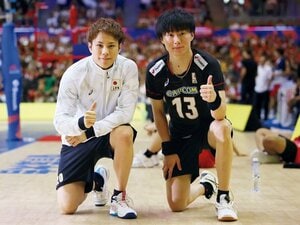 山本智大&小川智大「ちょっとおかしいんですよ、僕ら(笑)」バレー日本代表が世界に誇る”2人のリベロ”…ライバルでも「なぜ奇跡のように仲が良い?」