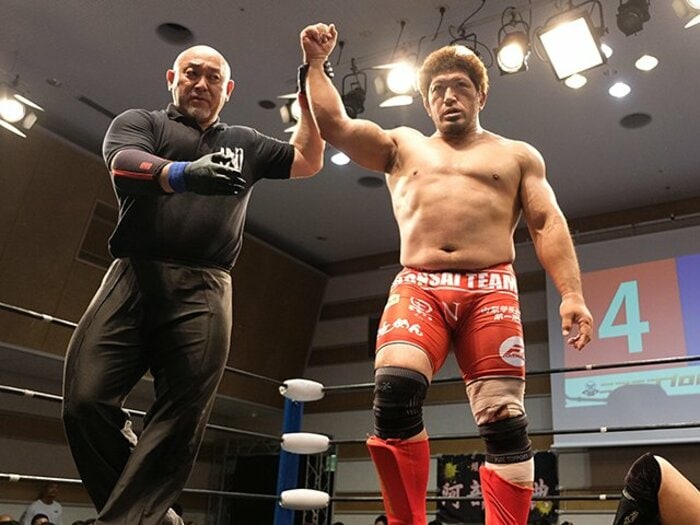 柔術家・関根“シュレック”秀樹、プロレスデビューでUWFの夢実現。＜Number Web＞ photograph by Norihiro Hashimoto